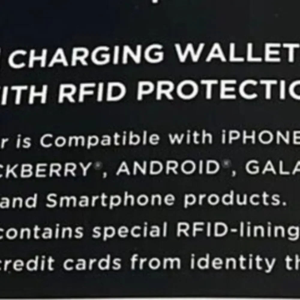 Nanette Lepore Charging Wristlet RFID Protection Power Bank iPhone Android